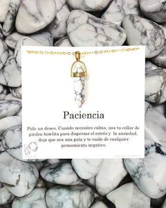 Paciencia (howlita)